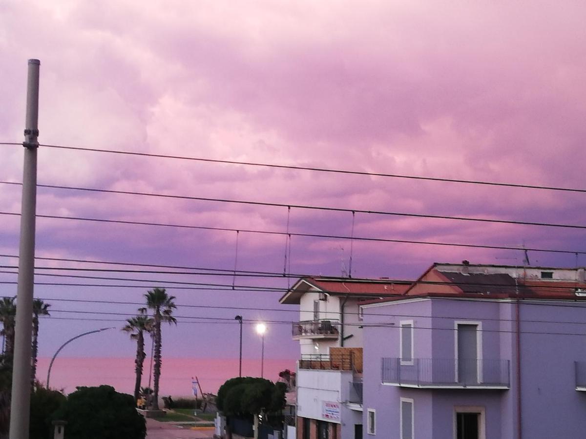 La Dimora di Lola Hotel Porto SantʼElpidio Esterno foto