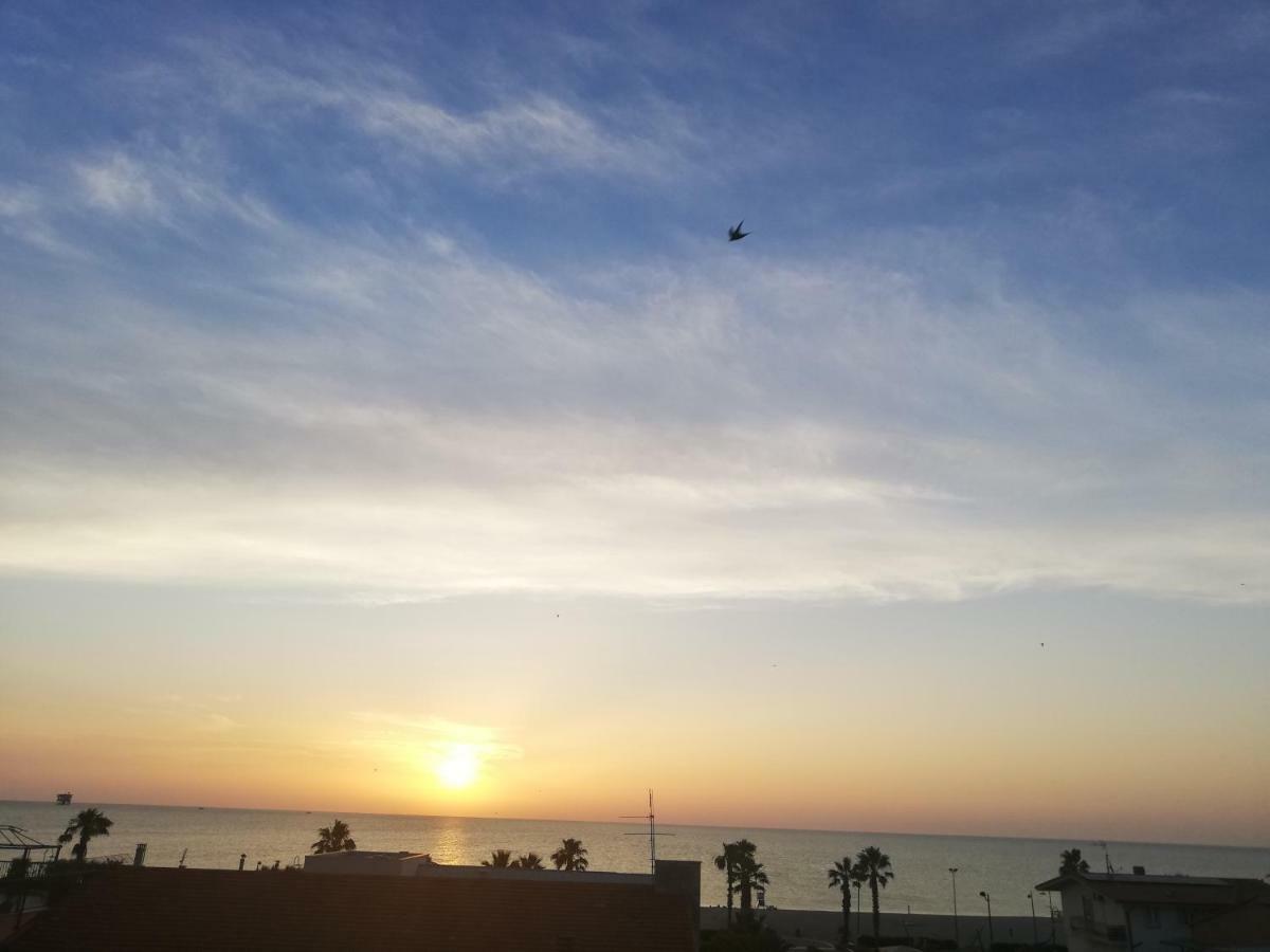 La Dimora di Lola Hotel Porto SantʼElpidio Esterno foto